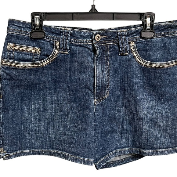 Faded Glory Classic Dark Blue Jean Shorts 98% Cotton - Picture 1 of 2